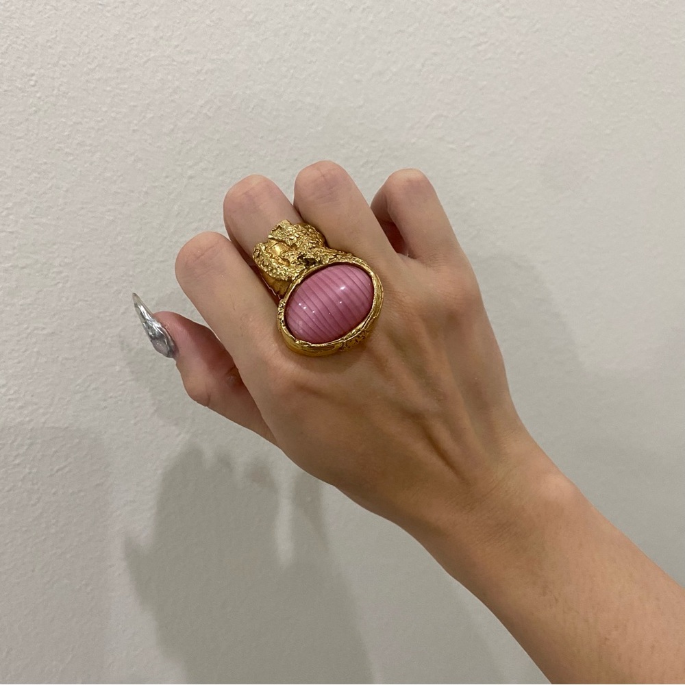 Yves Saint Laurent Pink Oval Arty Gold Ring
